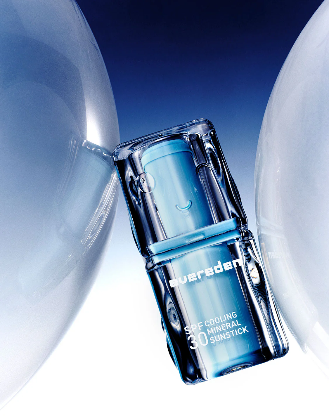 Kids Cooling Mineral Sunstick SPF 30 - Image 9