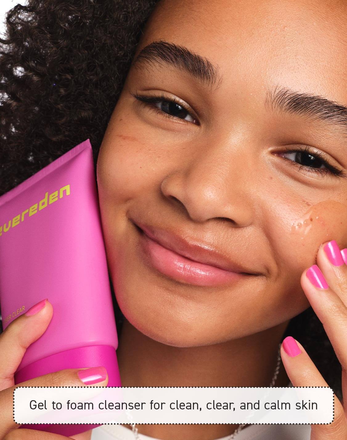 Travel Size Steer Clear Balancing Cleanser - Image 3